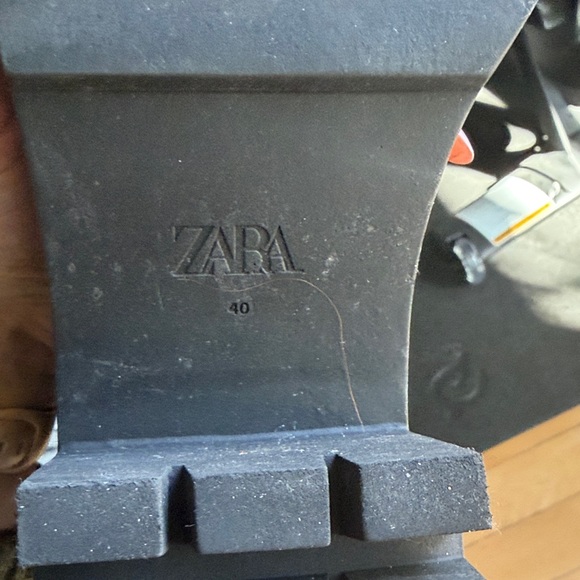 Zara Black Ribbed Ankle Boots - Picture 2 of 7